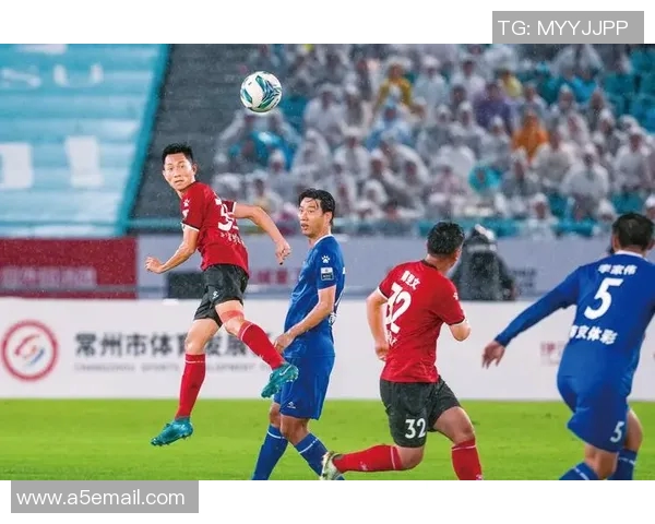 60岁足球明星突然离世引发全球球迷深切哀悼与追忆